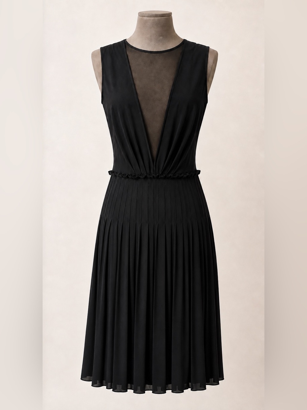 BCBG Max Azria  Freja Black Deep V-Neck Pleated midi dress - 0 (could fit size 2